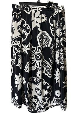Howard Wolf Black & White Floral Patterned Midi Wrap Skirt